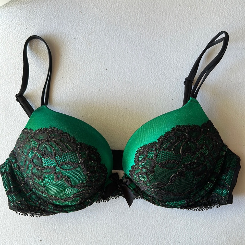 Victoria’s Secret Very Sexy Plunge